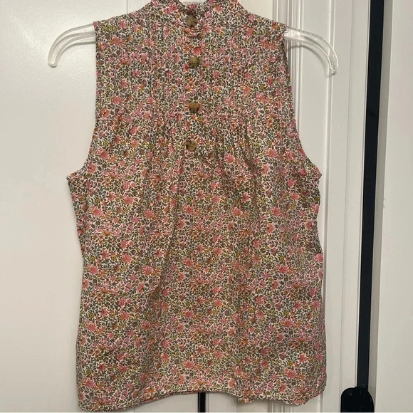 J Crew Fleur top in floral multi from fall 2022. Size XS. Great condition. - Picture 6 of 8